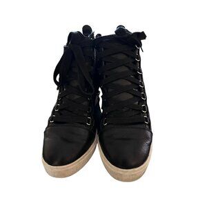 🍒 2/$20 🍒 Black Faux Leather Ankle Fashion Sneakers sz 7